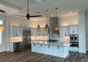 White Shaker Kitchen Cabinets