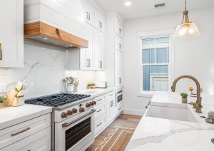 front view of white shaker kitchen